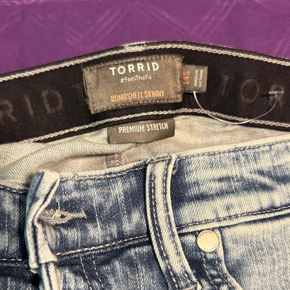 Torrid Premium Stretch Light Blue Jeans - Picture 2 of 3